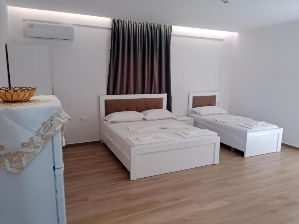 Hotel Opolonia คซามิล ภายนอก รูปภาพ